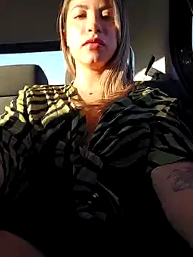 Karen San Miguel online show from 01/18/25, 10:17