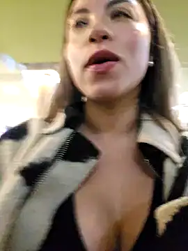 Karen San Miguel online show from 02/14/25, 12:30