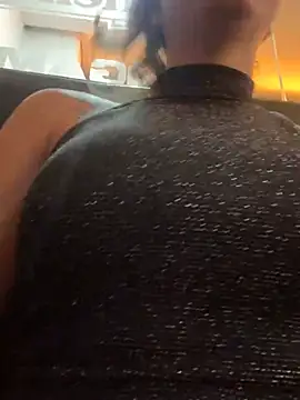 Karen San Miguel online show from 02/18/25, 01:43