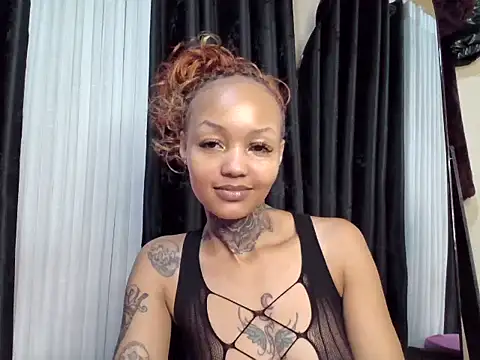 Snapshot of Sasha_Love69 chatting on 02/25/26, 09:57 Sasha Love69 online show from 02/25/26, 09:57