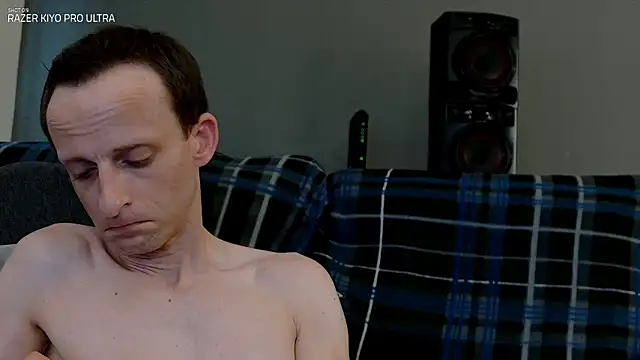 Snapshot of Dilldough405 chatting on 10/09/25, 07:12 Dilldough405 online show from 10/09/25, 07:12