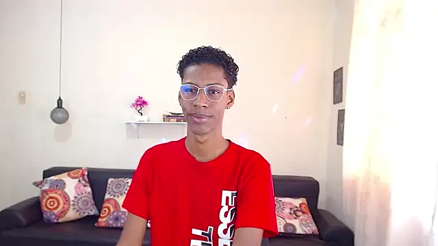 maiki18  online show from 01/15/25, 01:52