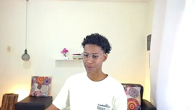 maiki18  online show from 03/14/25, 01:24