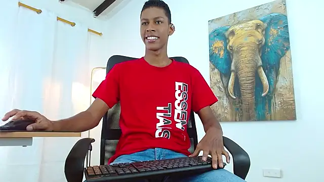 maiki18  online show from 09/10/25, 01:55