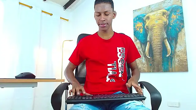 maiki18  online show from 09/16/25, 02:07