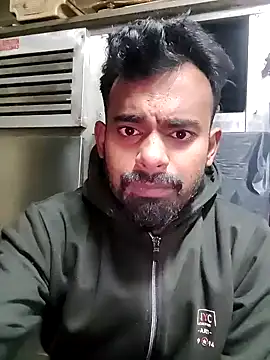 rayhan085 online show from 12/20/24, 09:39