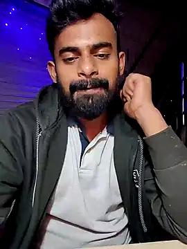 rayhan085 online show from 01/08/25, 05:48