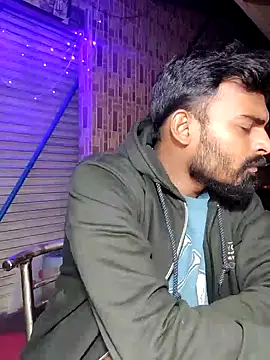 rayhan085 online show from 01/12/25, 08:47