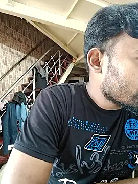 rayhan085 online show from 09/13/25, 10:37