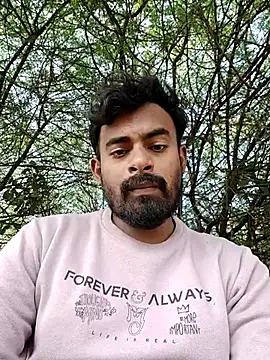 rayhan085 online show from 11/22/25, 09:19