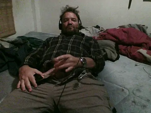 Snapshot of LECHEBALLS chatting on 02/19/26, 05:25 LECHEBALLS online show from 02/19/26, 05:25