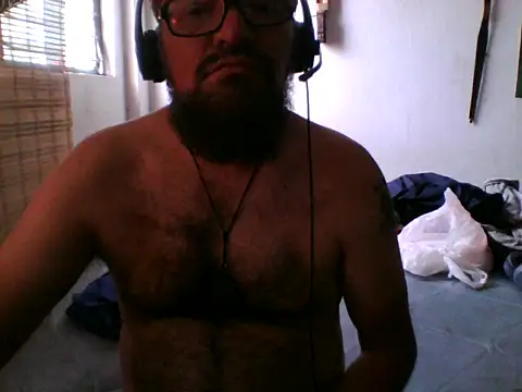 Snapshot of LECHEBALLS chatting on 04/01/26, 08:17 LECHEBALLS online show from 04/01/26, 08:17