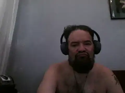 Snapshot of LECHEBALLS chatting on 07/21/26, 05:15 LECHEBALLS online show from 07/21/26, 05:15