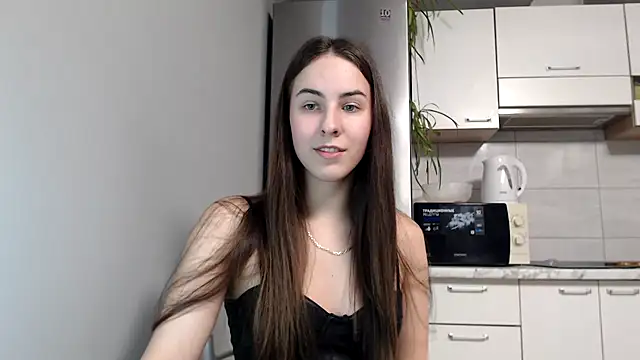 Snapshot of SierraSky_ chatting on 01/26/25, 06:16 SierraSky online show from 01/26/25, 06:16