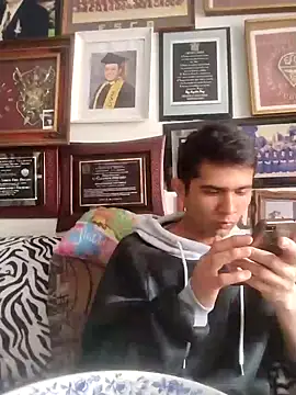 jperezofficial1 online show from 12/12/24, 03:05