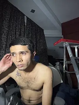 jperezofficial1 online show from 12/15/25, 06:28