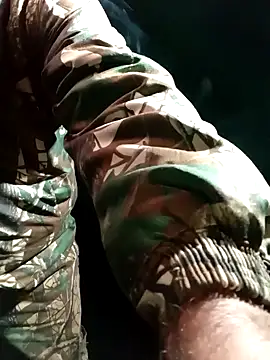 Snapshot of biman24 chatting on 12/21/24, 11:45 biman24 online show from 12/21/24, 11:45