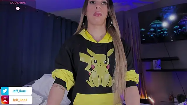 Snapshot of danna_v chatting on 01/18/26, 05:33 danna v online show from 01/18/26, 05:33