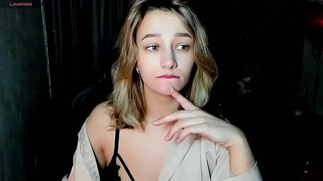 Sinty Noria online show from 02/19/25, 01:08