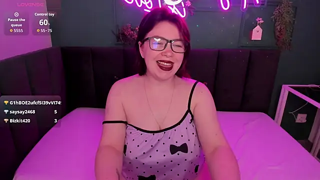 Emily Amorre online show from 07/14/26, 02:05