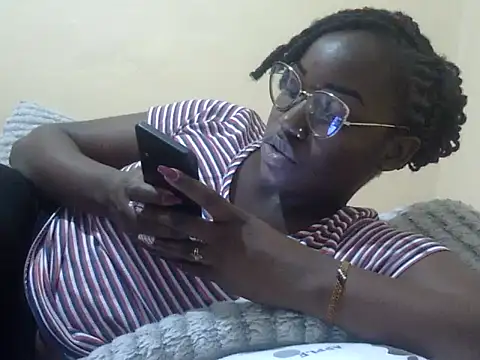 Sexy racy rebel  online show from 03/06/25, 06:26