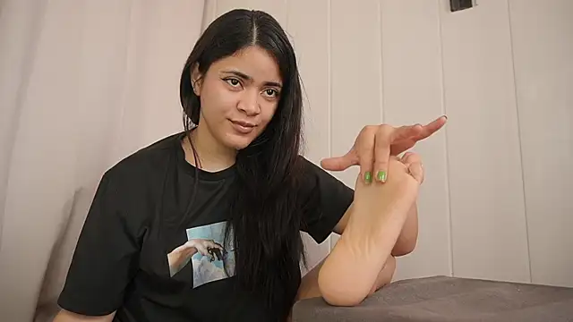 Feetgirl01 online show from 01/19/25, 01:01