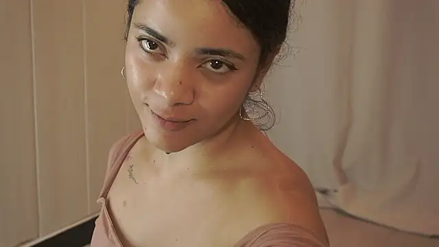 Feetgirl01 online show from 09/18/25, 05:26