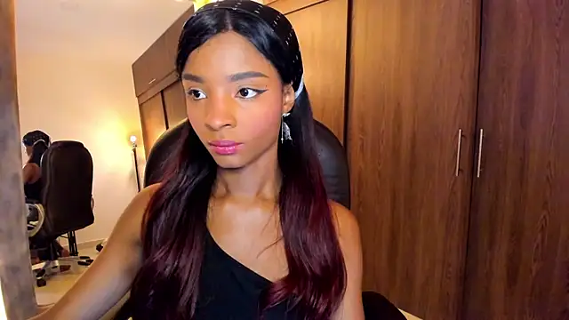 alikahouston4 online show from 09/12/25, 02:11