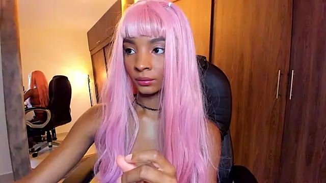 alikahouston4 online show from 11/15/25, 06:59