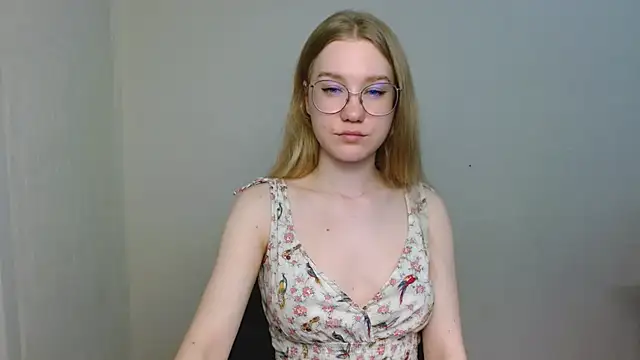 cindi hot online show from 03/13/26, 02:45