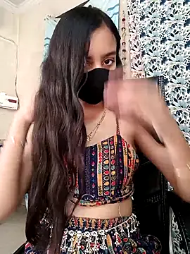 Parinaaz18 online show from 09/19/25, 02:02