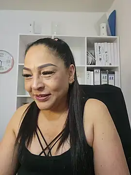 Gina Myers online show from 06/07/26, 03:32