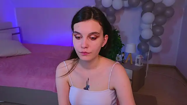 SusieMorris online show from 01/30/25, 02:49