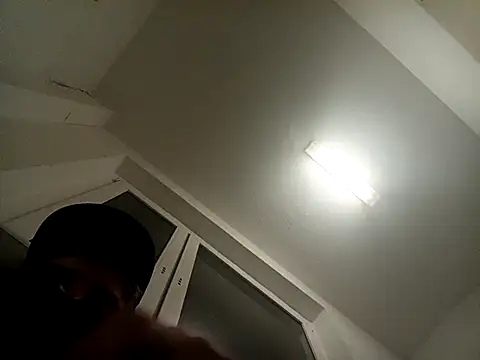 KidoXVII online show from 10/17/25, 12:01