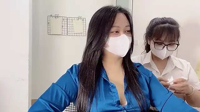 Bamboo Swetie online show from 12/18/25, 03:18