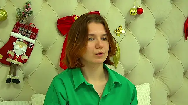 LessySmith online show from 12/22/25, 04:42