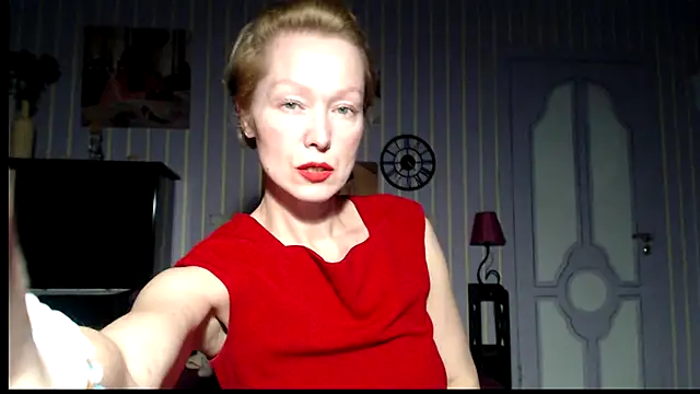 Snapshot of Marquise555 chatting on 09/26/25, 04:22 Marquise555 online show from 09/26/25, 04:22