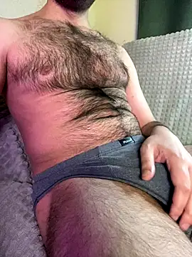 Deckard Webb1  online show from 11/21/25, 06:56