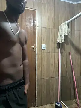 Snapshot of 1bigodinho chatting on 04/27/26, 11:47 1bigodinho online show from 04/27/26, 11:47