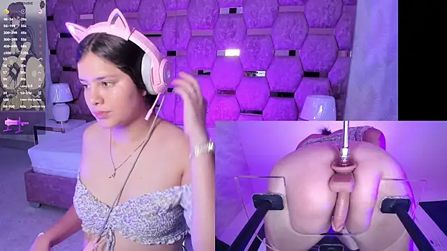 Trianna   online show from 11/15/25, 01:40