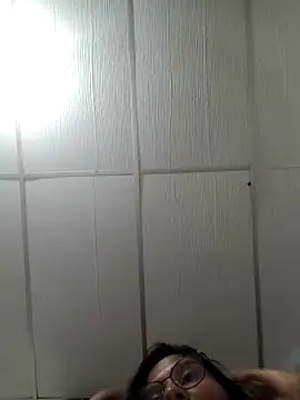 Sofythom1 online show from 05/08/26, 03:12
