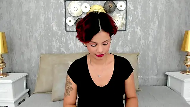 Snapshot of MarianaSanz chatting on 03/06/25, 01:57 MarianaSanz online show from 03/06/25, 01:57