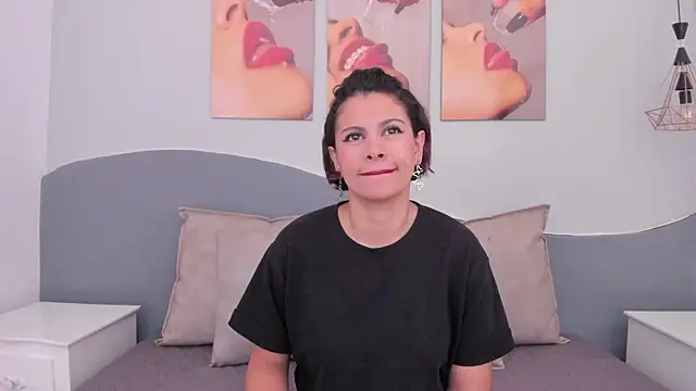 Snapshot of MarianaSanz chatting on 02/01/26, 01:31 MarianaSanz online show from 02/01/26, 01:31