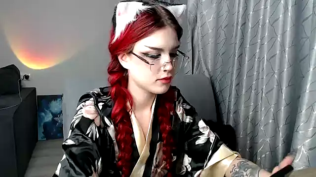 Snapshot of MikasaWaifu chatting on 02/26/25, 12:27 MikasaWaifu online show from 02/26/25, 12:27