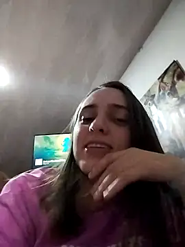 Snapshot of KateDer7 chatting on 10/21/25, 09:15 KateDer7 online show from 10/21/25, 09:15