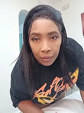 GiantBootyMilf online show from 05/05/26, 09:34