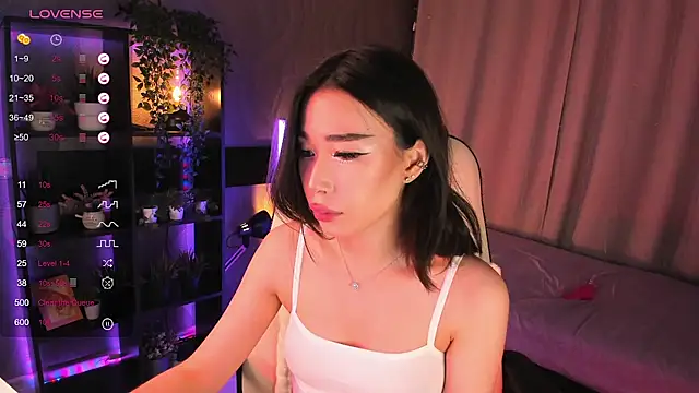 sensualily online show from 11/22/25, 03:44