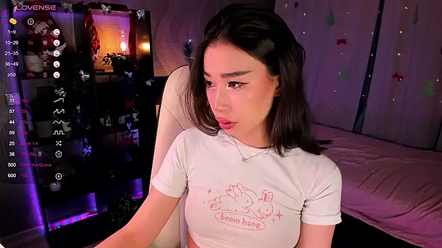 Snapshot of sensualily chatting on 01/16/26, 03:27 sensualily online show from 01/16/26, 03:27