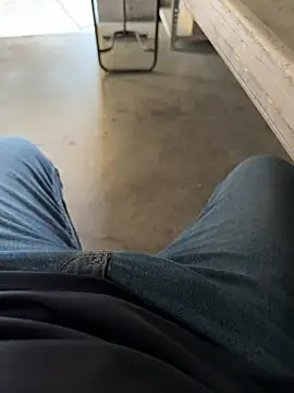 Snapshot of elber-gdo chatting on 02/14/25, 06:40 elber-gdo online show from 02/14/25, 06:40