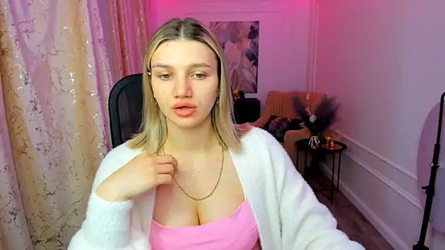 SelenaeMoore online show from 06/30/26, 03:51